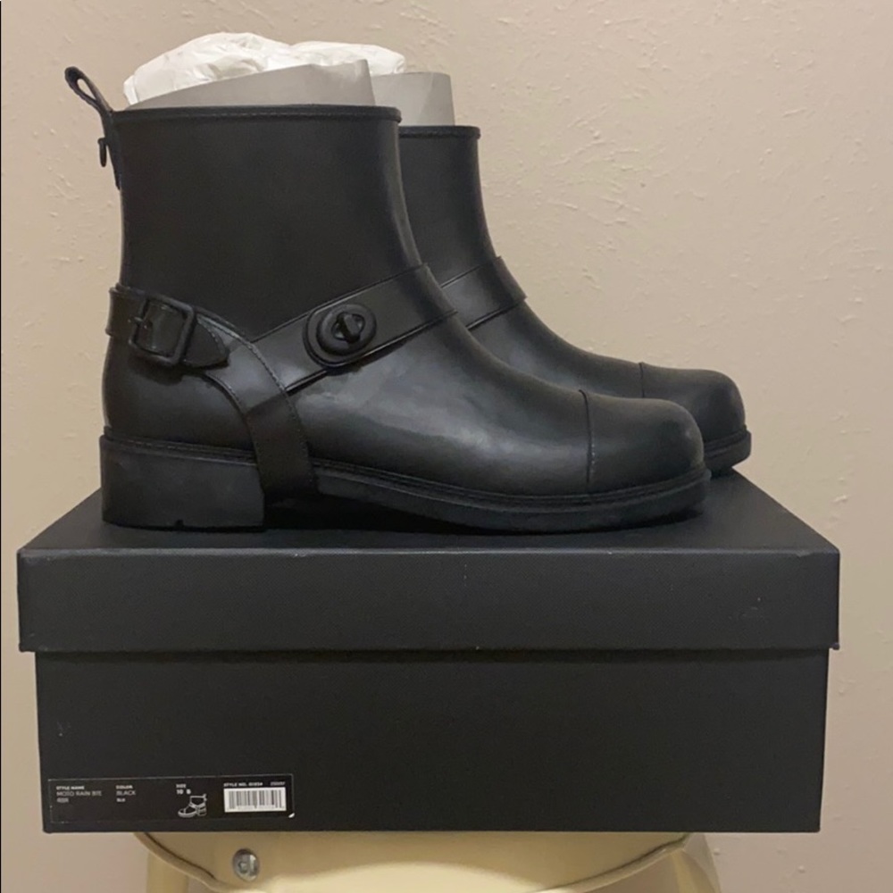 COACH women’s moto waterproof rain boot